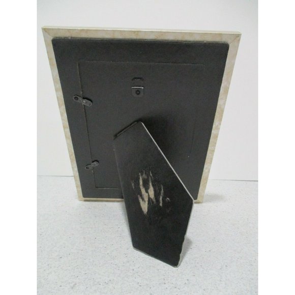 *Burnes of Boston Gray Distressed Carved Design 5"x 7" Table Top Photo Frame - Picture 6 of 7